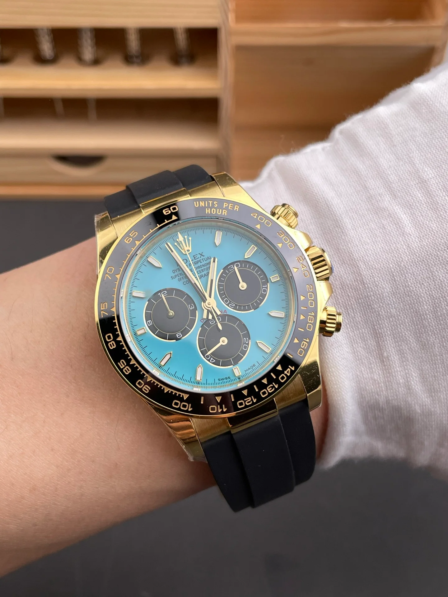 Tiffany Blue Daytona