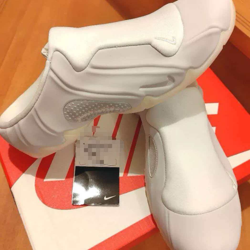 Nike Clogposite