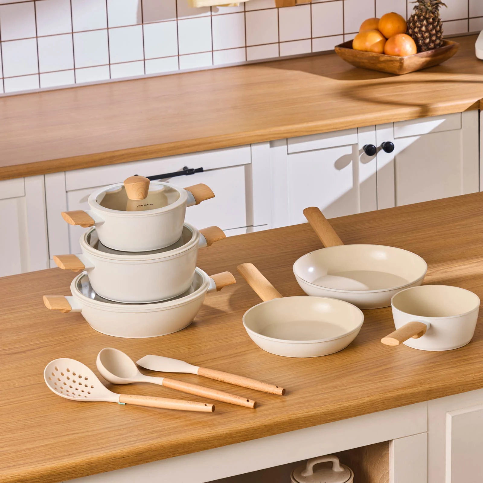 Karaca Swiss Crystal Almond Cream Set de 12 ustensiles de cuisine