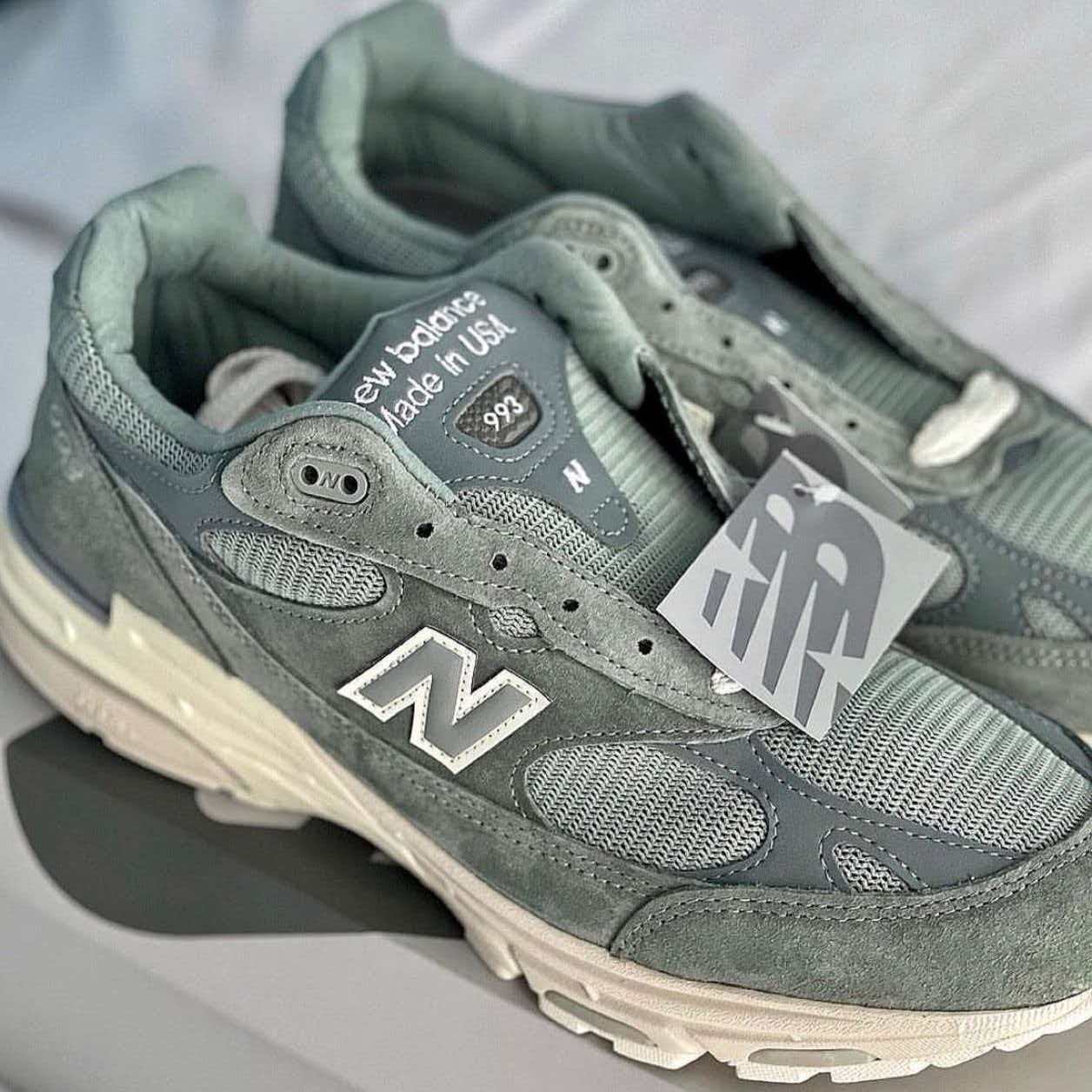 Kith × New Balance 993  'Pistachio'