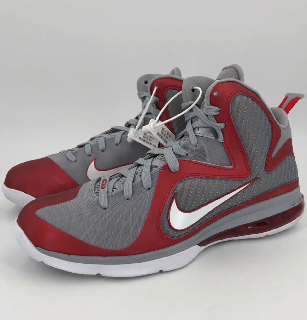 Nike LeBron 9 