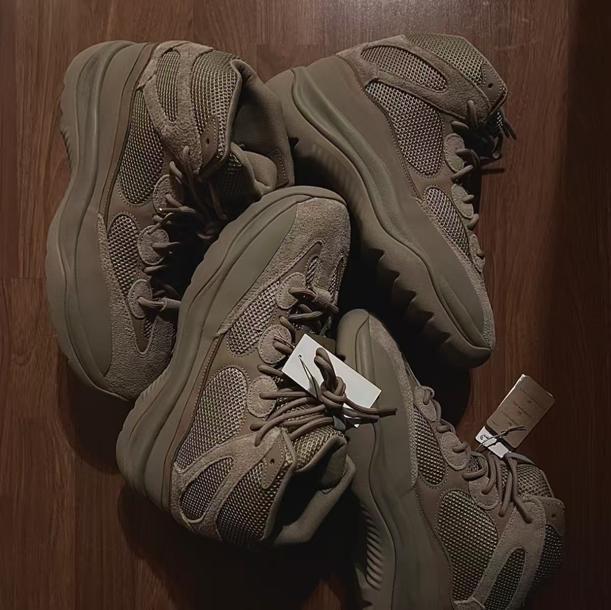 YEEZY DSRT Boot