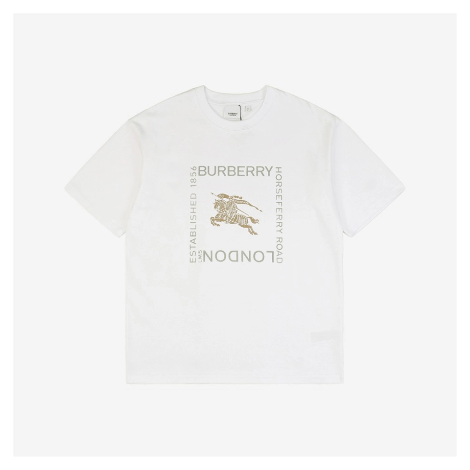 BBry Framed Letter & Knight Emblem Graphic T-Shirt (Black/White)