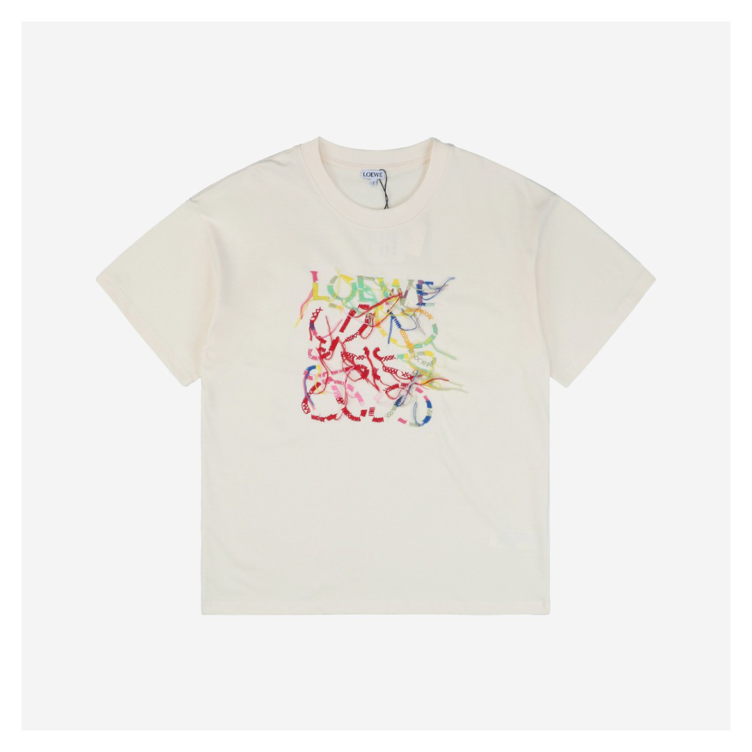 L Rope Flower Patch Embroidery T-Shirt (Black/Beige)