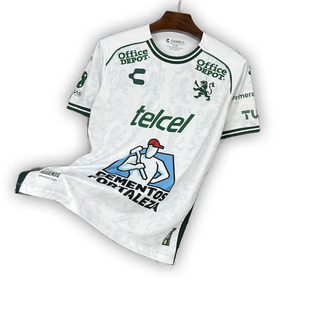 Leon 2025/26 Away