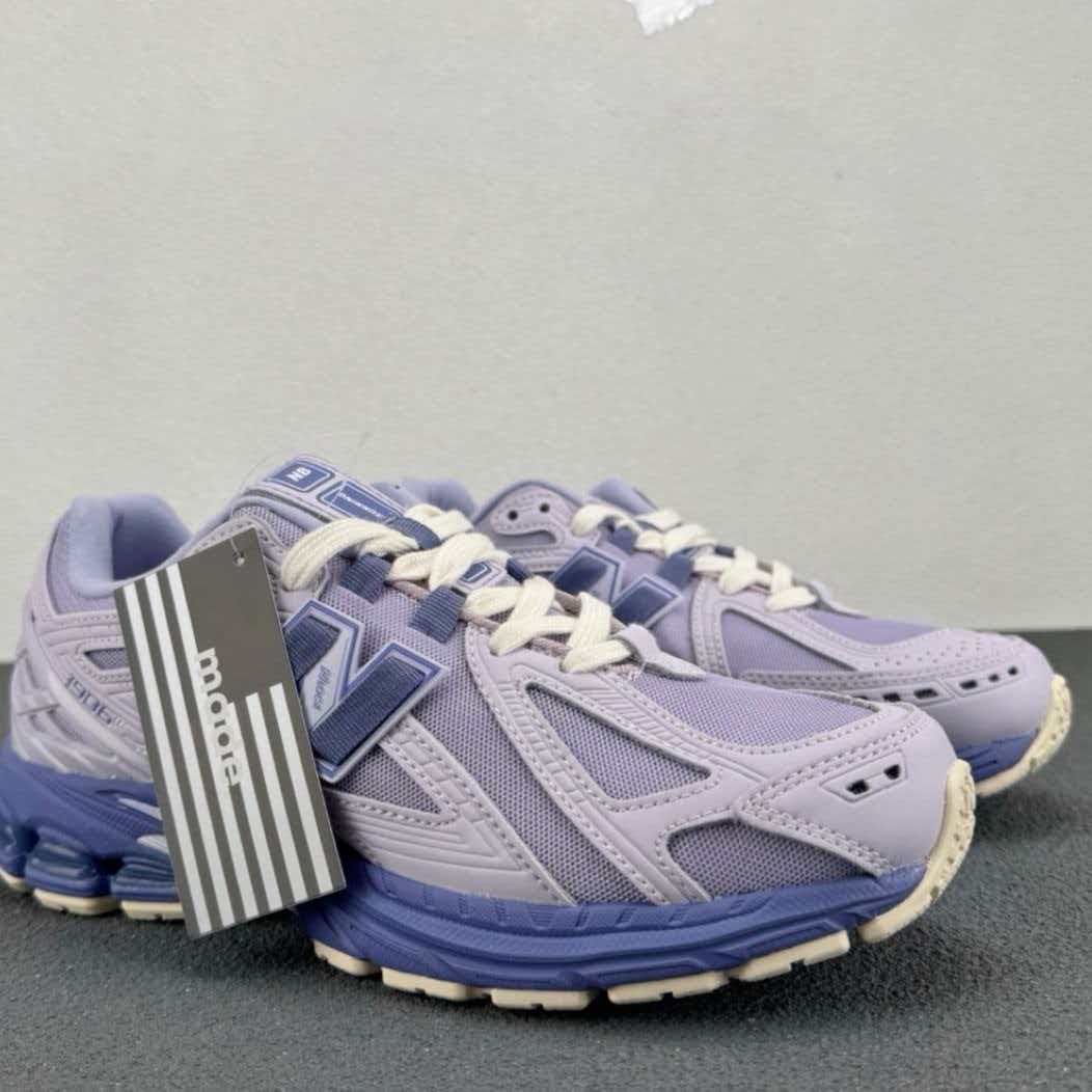 New Balance 1906R 