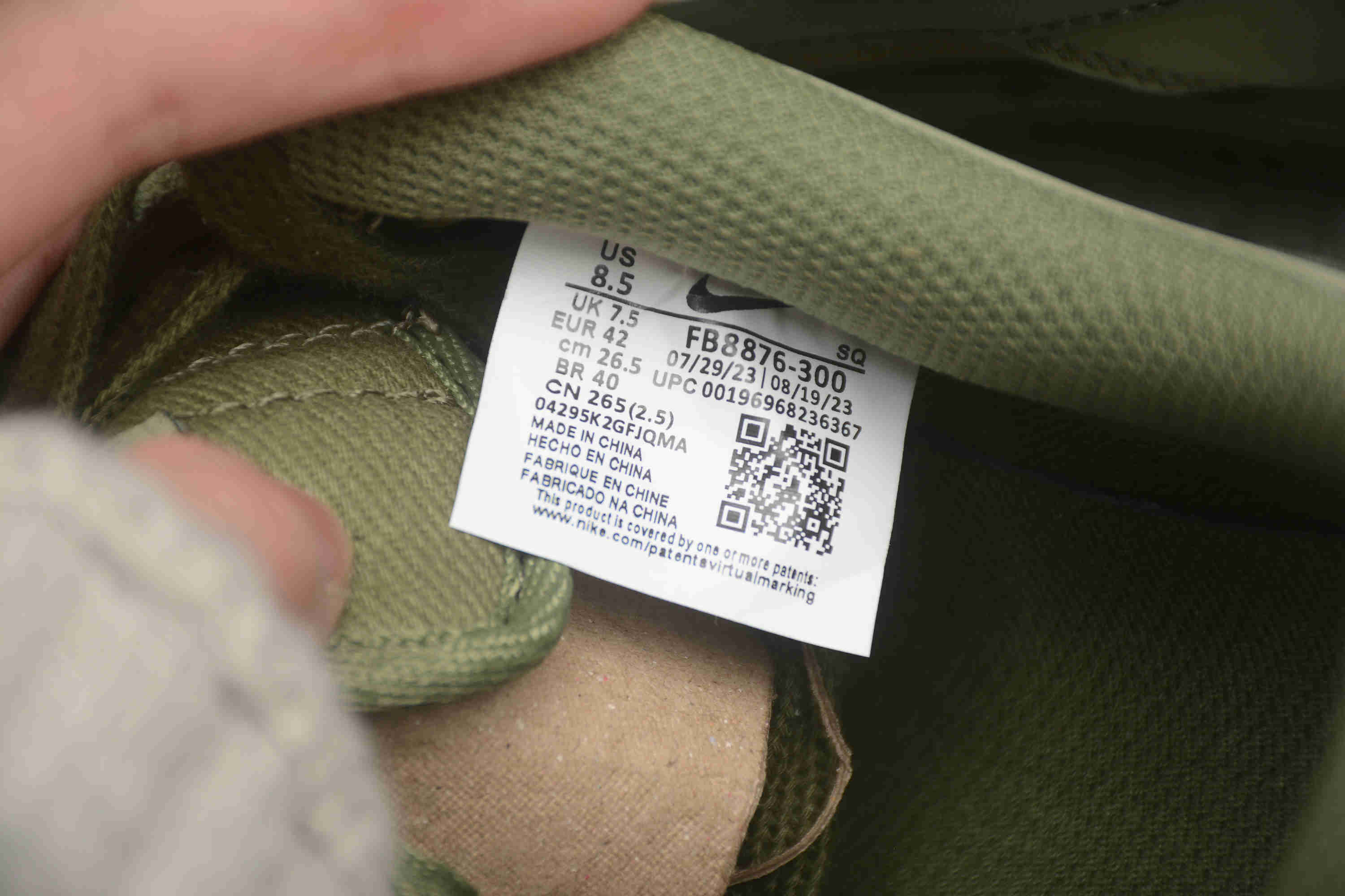Air Force 1 Low PRM Oil Green FB8876-300