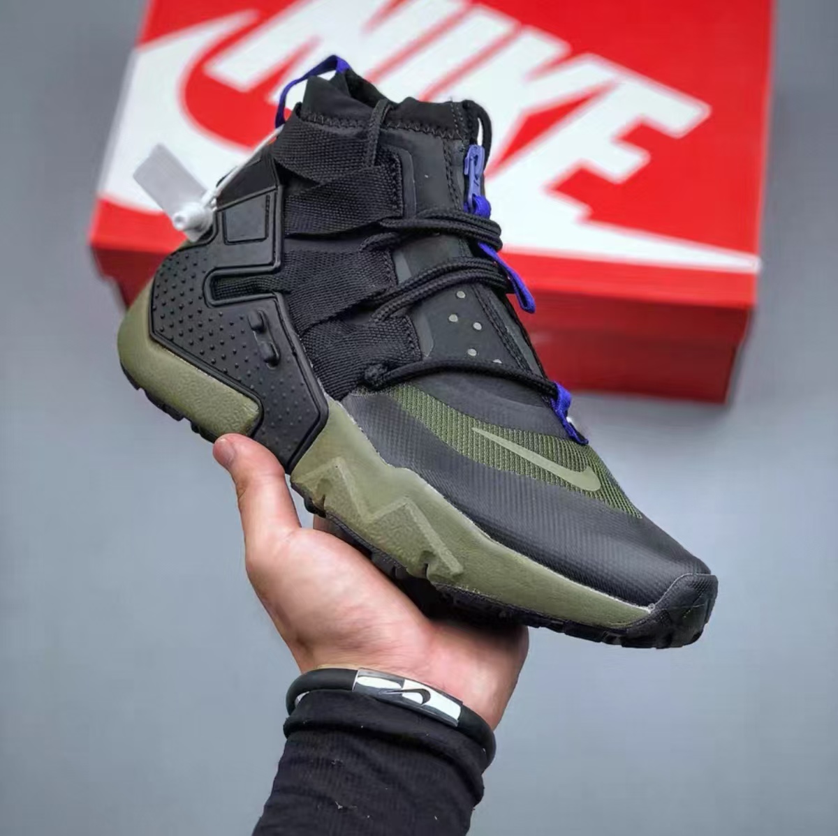 Nike Air Huarache Gripp
