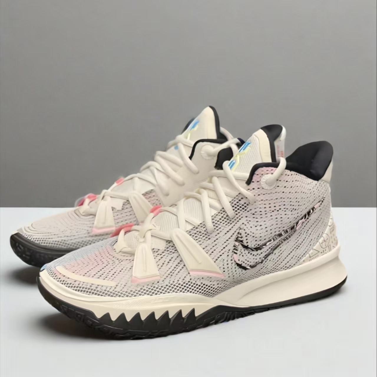 Nike Kyrie 7 