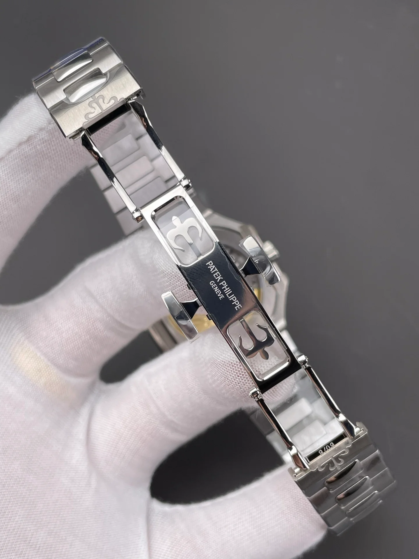 Patek Cubitus 7128 Blue Dial (Small TV)