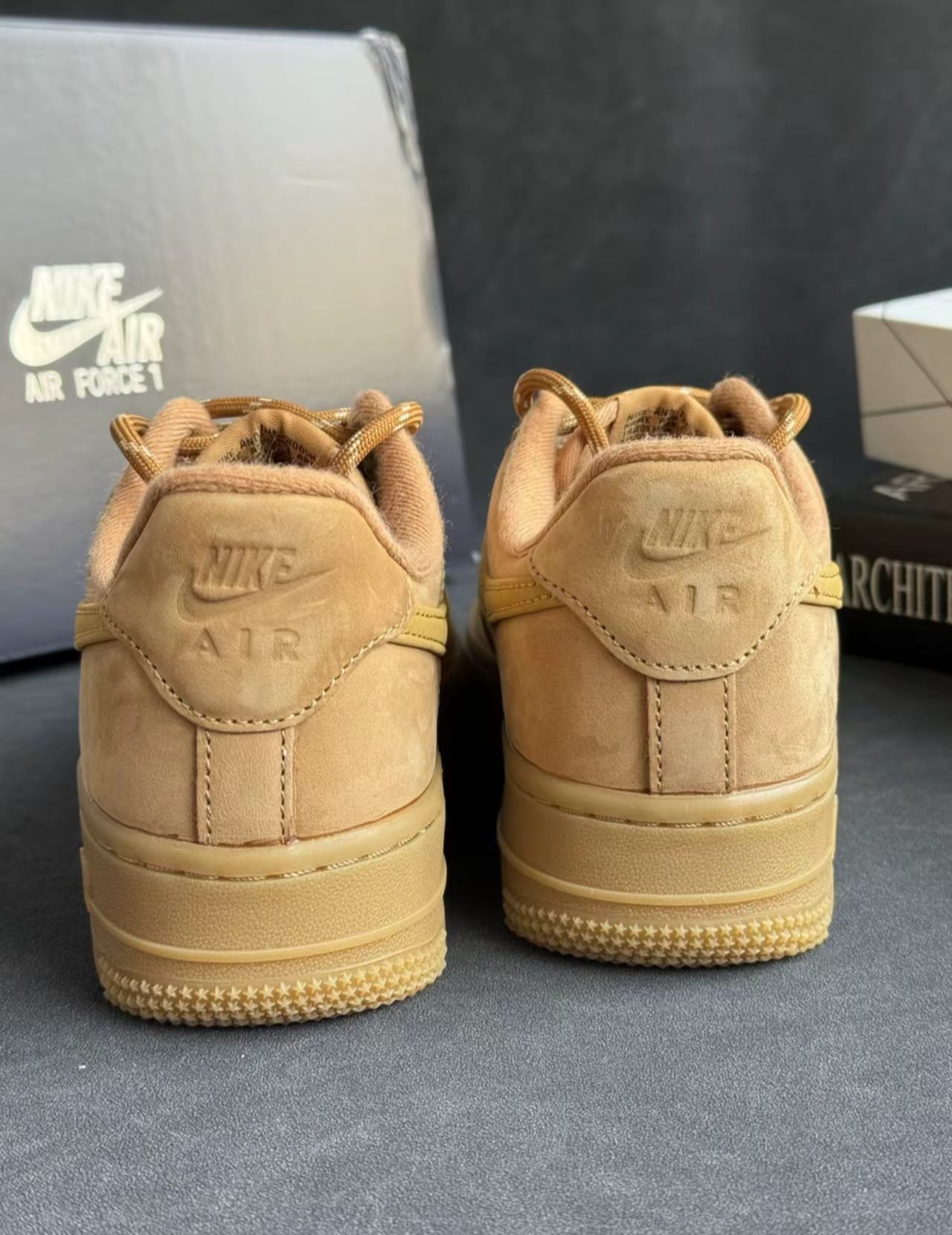 Nike Air Force 1 Low 