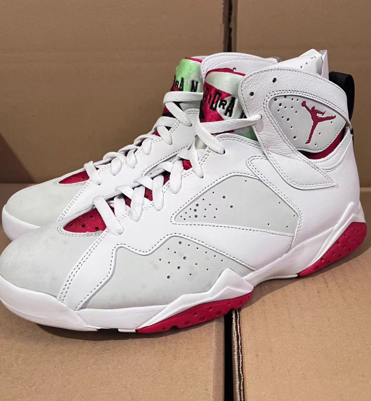 Air Jordan 7 Retro "Hare"
