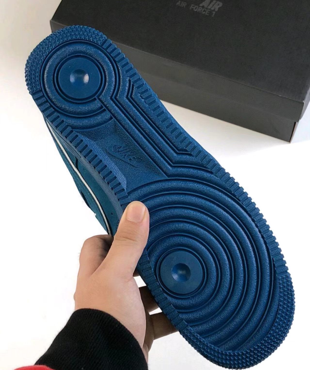 Nike Air Force 1 Low 