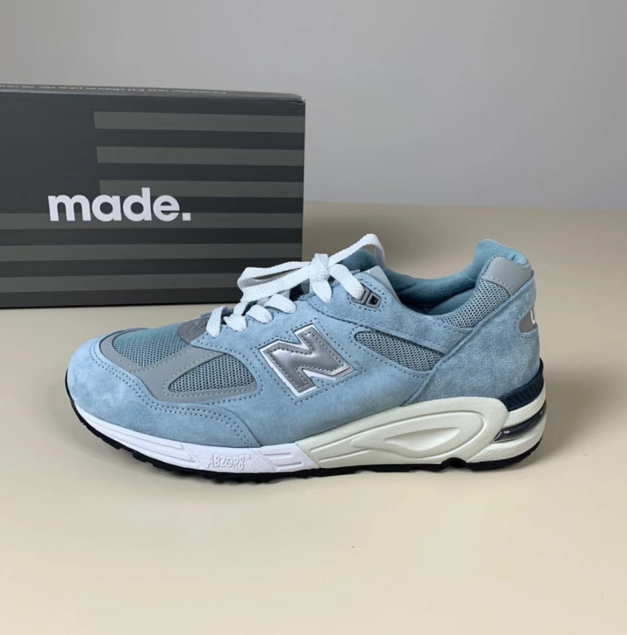 New Balance 990v2 Light Blue