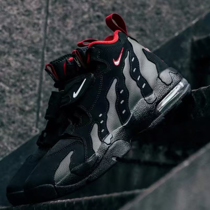 Nike Air DT Max 96