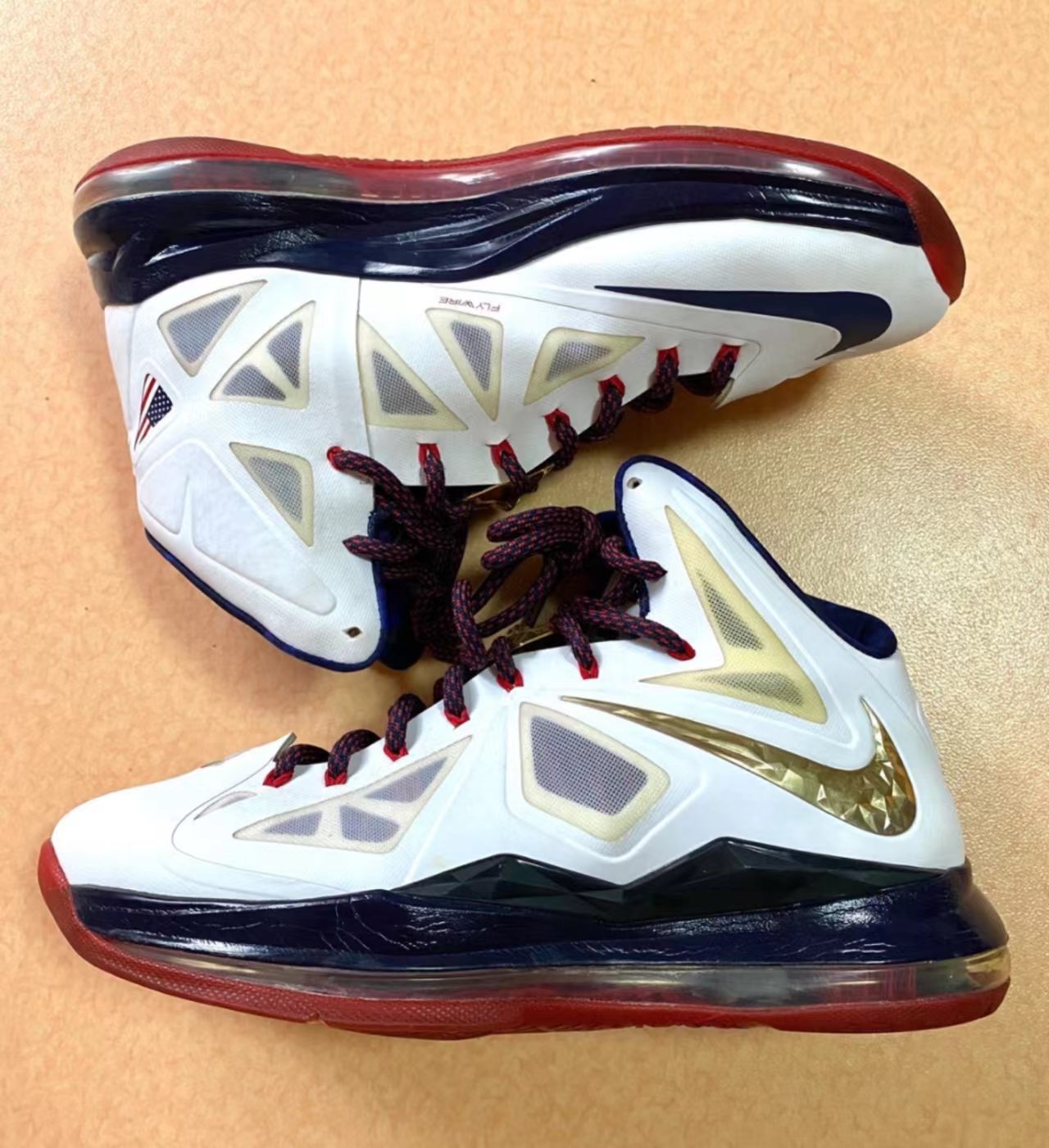 Nike LeBron 10+ Sport Pack 