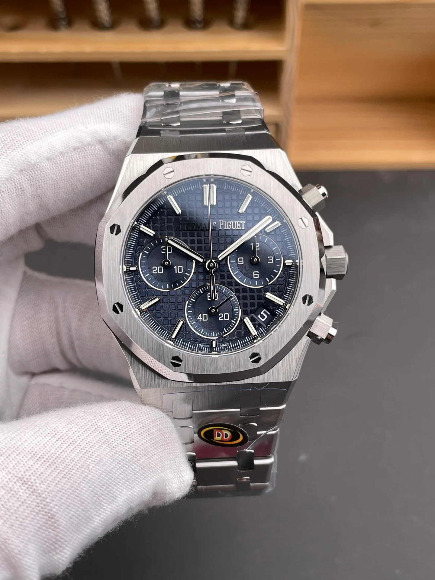 Royal Oak 26240 Blue Dial
