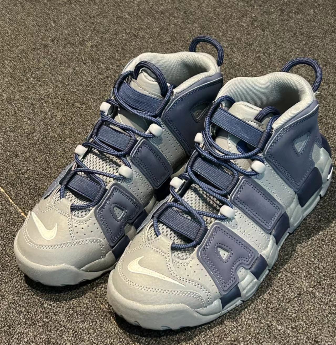 Nike Air More Uptempo 