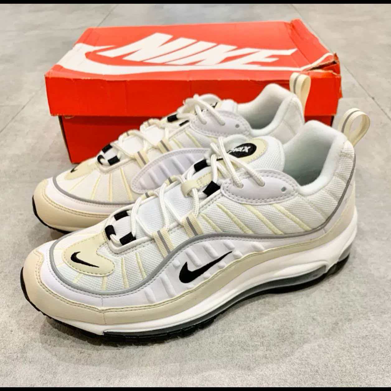 Nike WMNS Air Max 98 