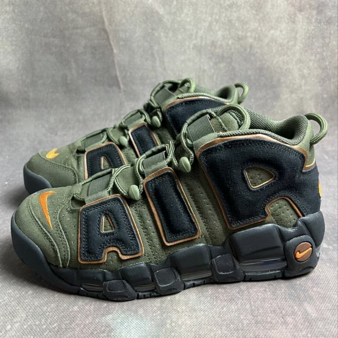 Nike Air More Uptempo '96