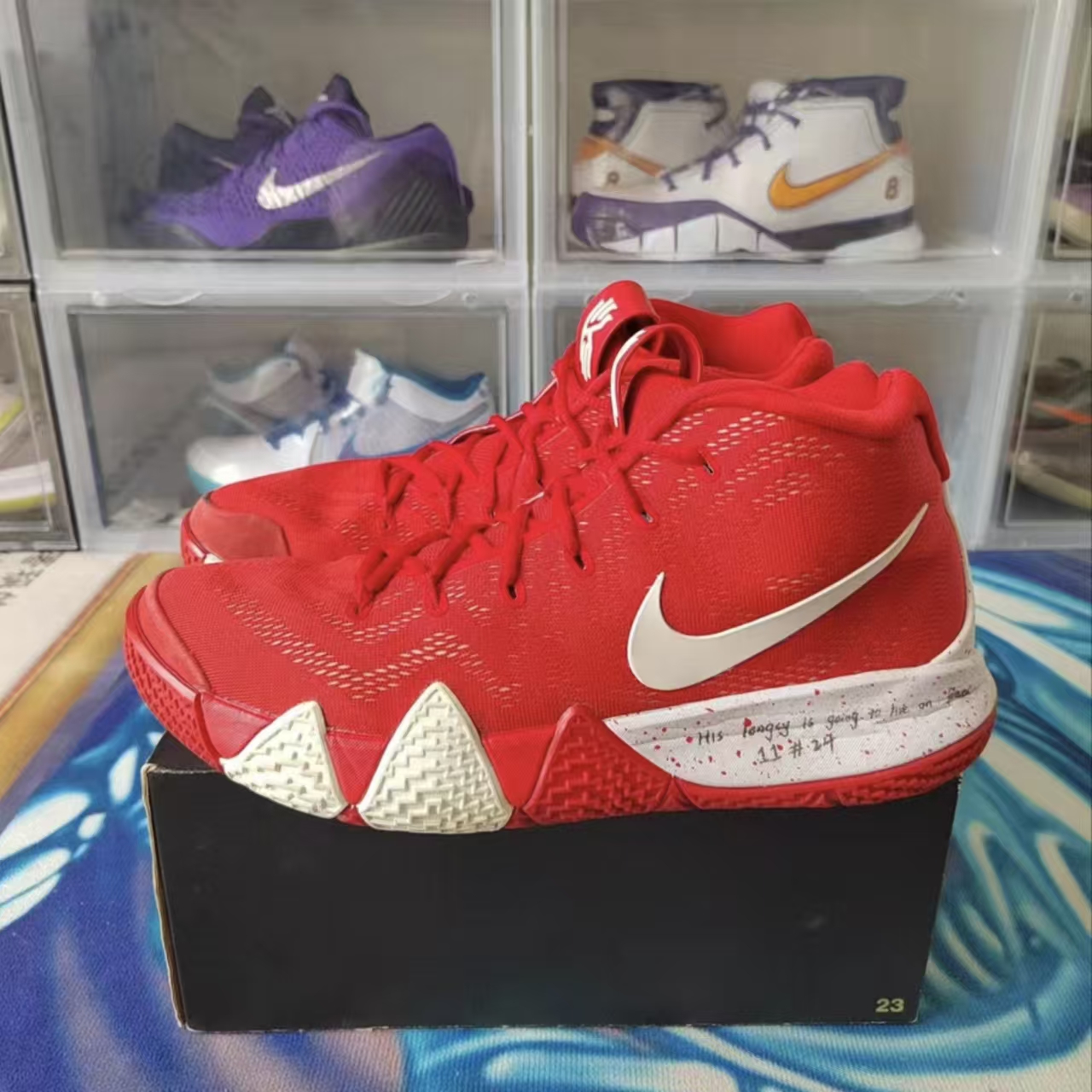 Nike Kyrie 4 Basketball Shoes