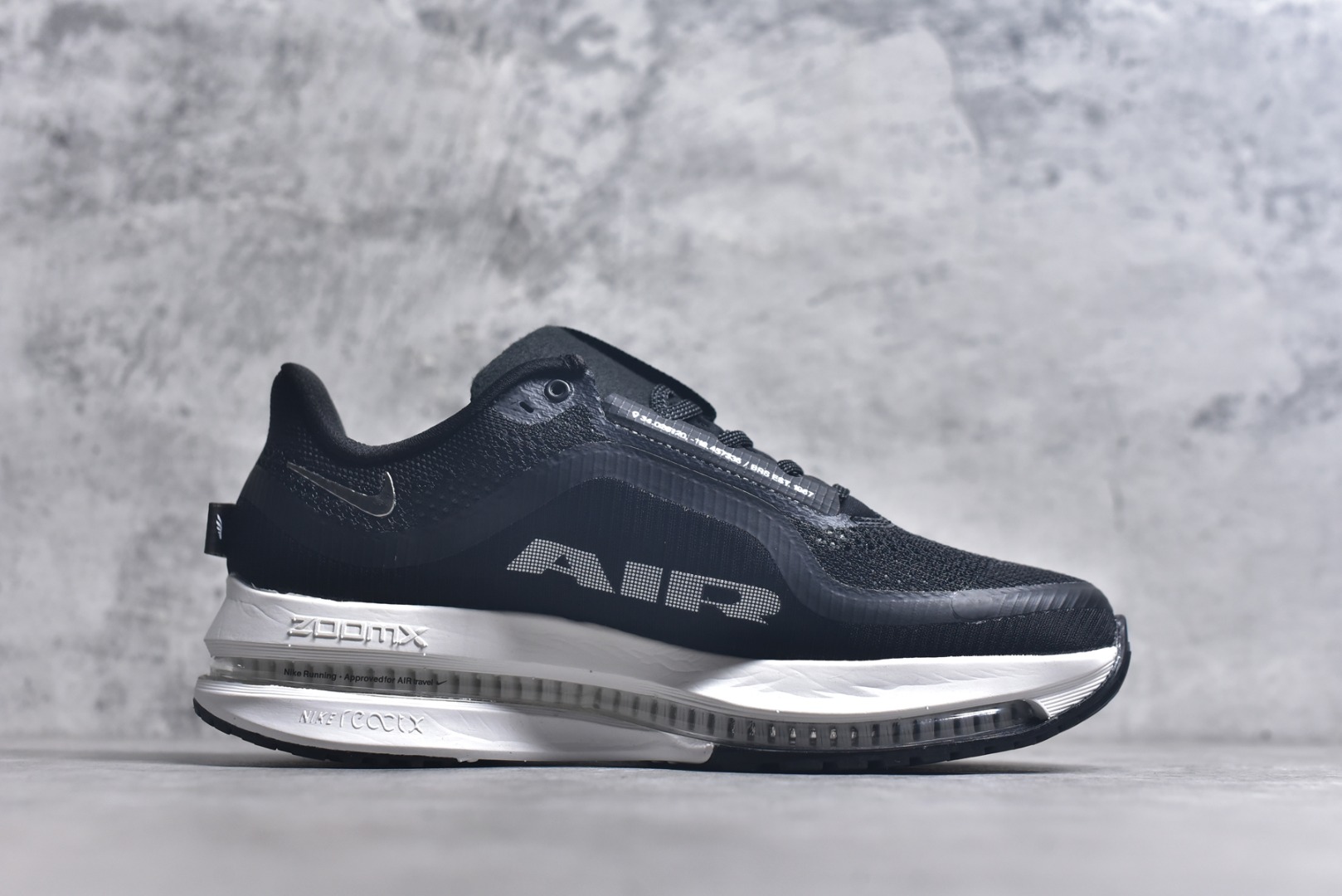 AIR ZOOM PEGASUS PREMIUM HQ2592-100