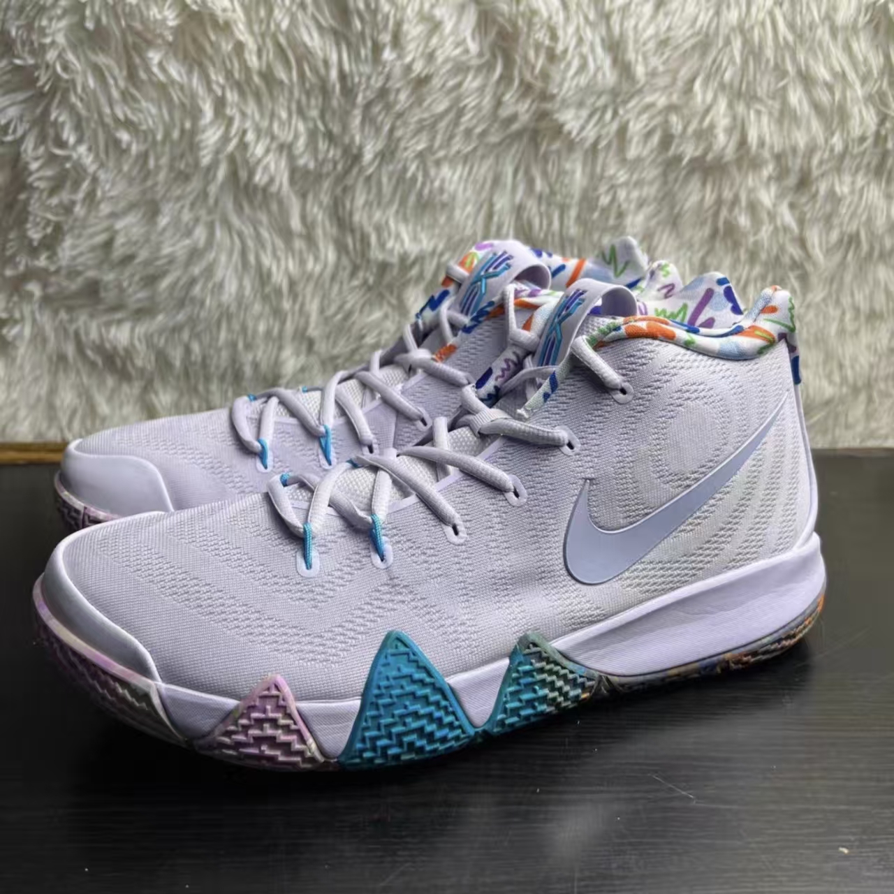 Nike Kyrie 4 Multi-Color