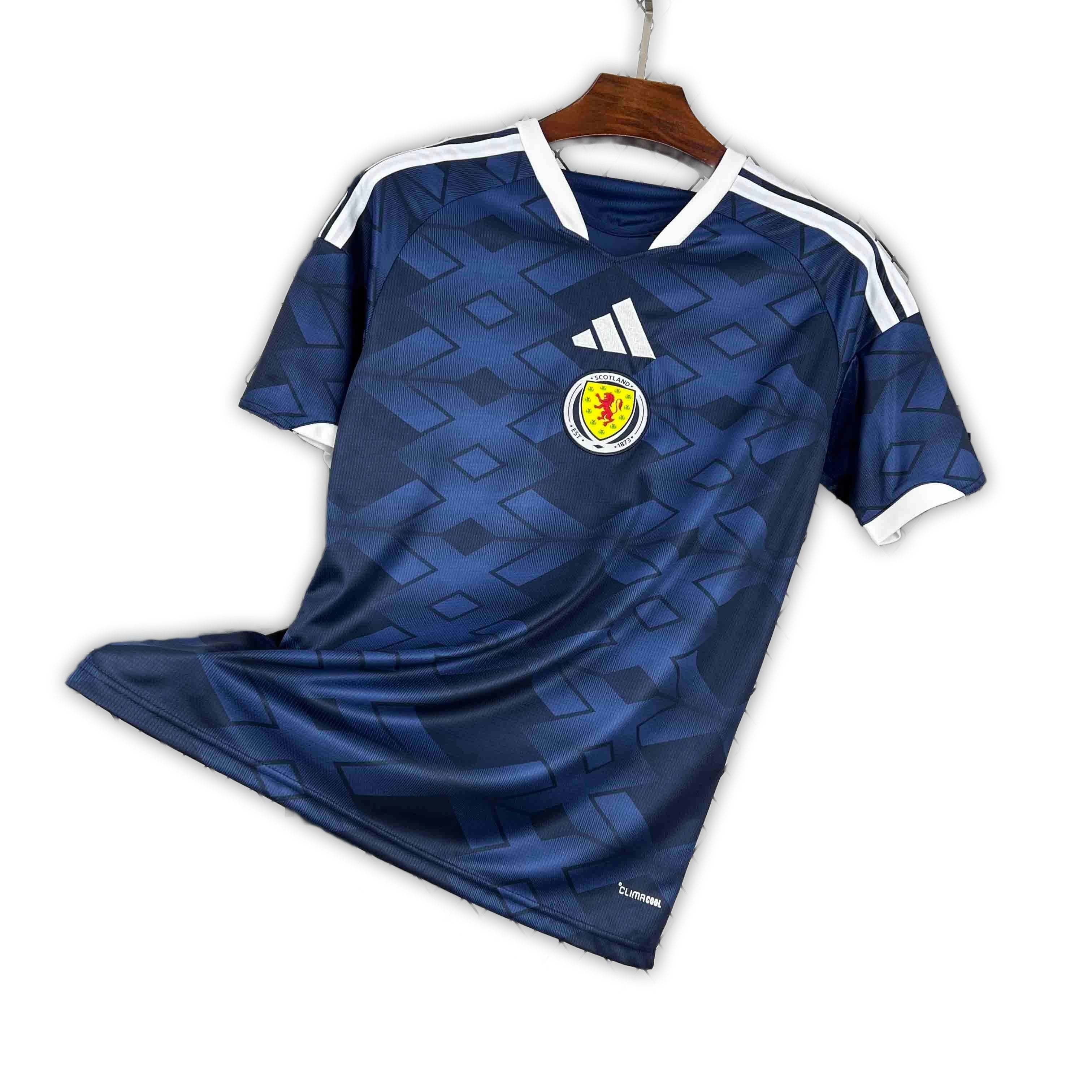 Scotland 2025/26 Home