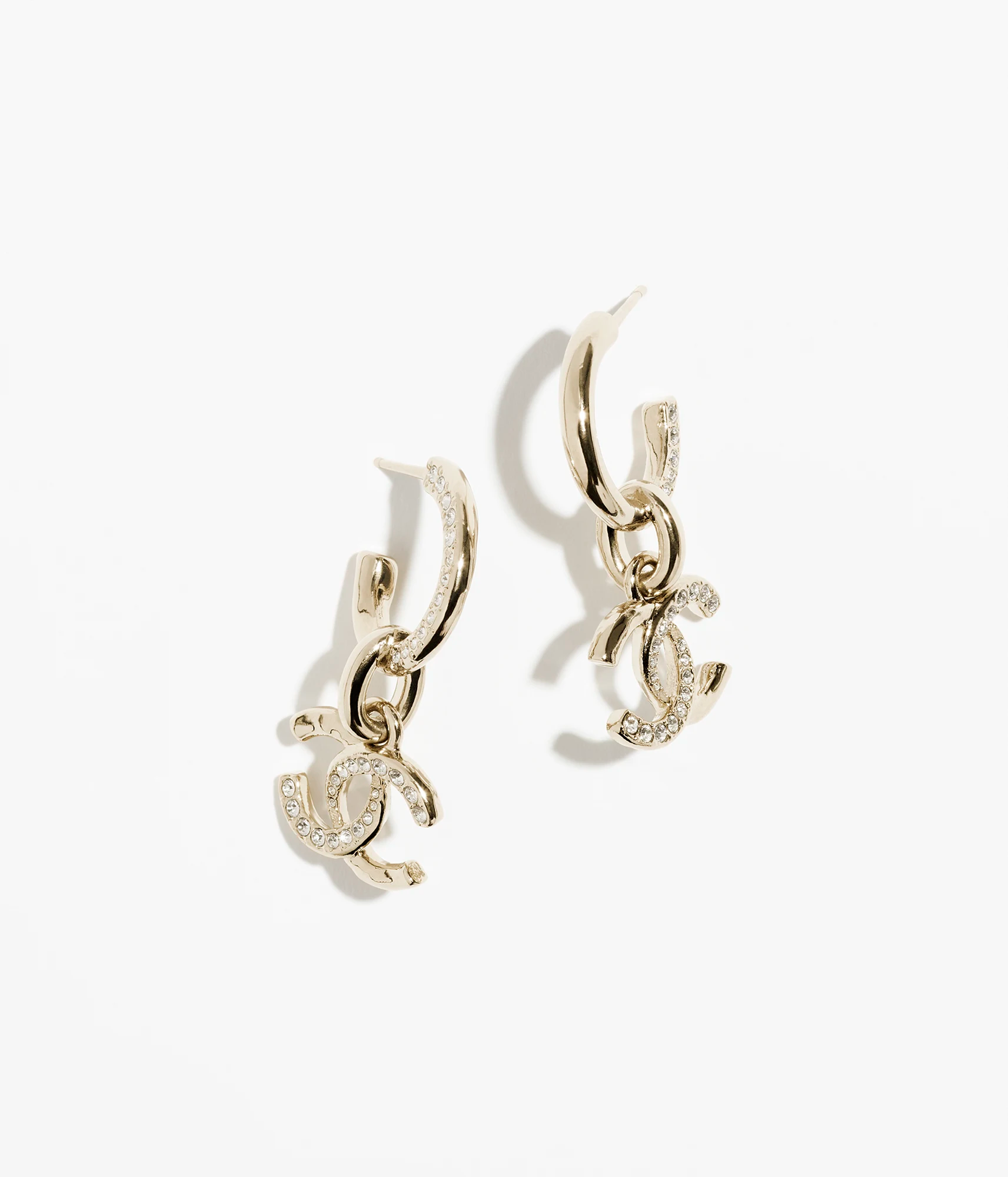 PENDANT EARRINGS