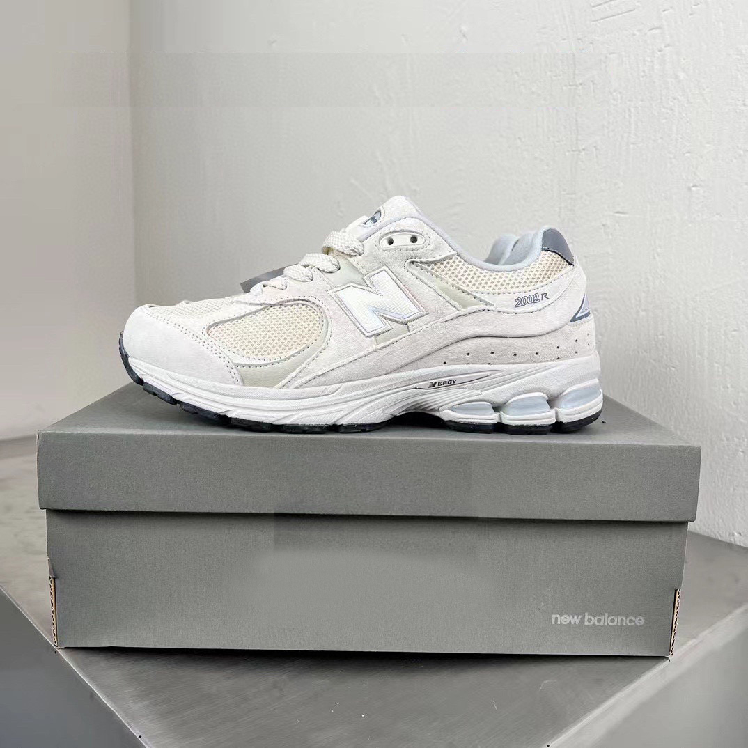 New Balance 2002R Sea Salt  U2002RWH