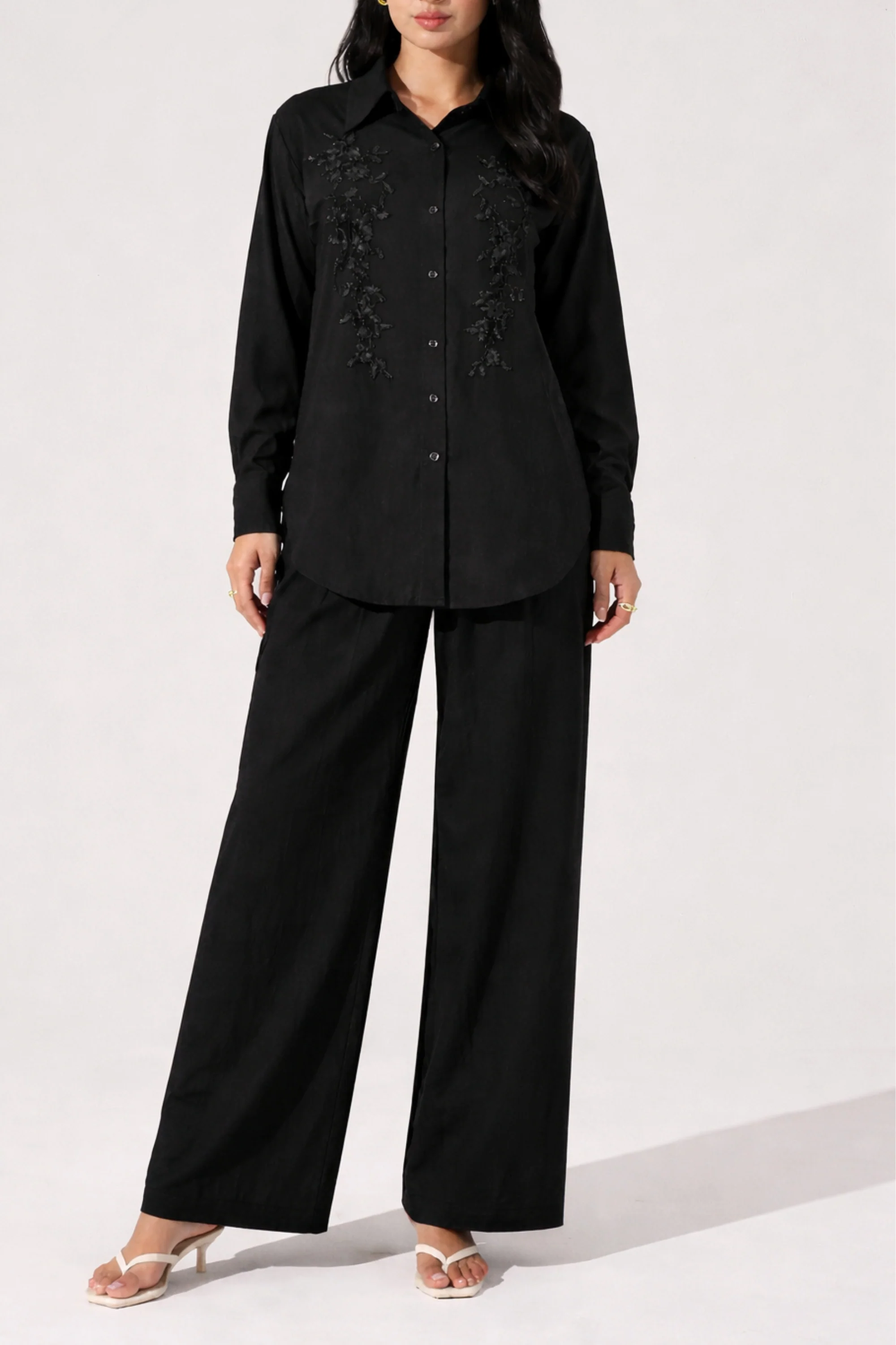 Black Oak Embroidered Linen Co-ord set