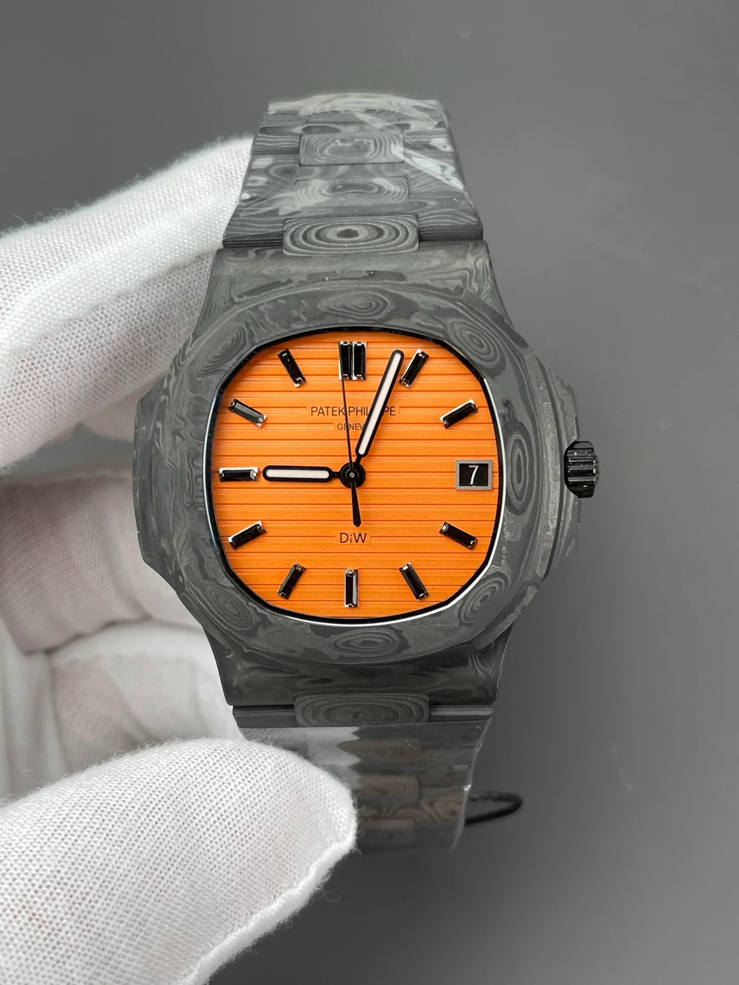 Full Carbon Nautilus 5711