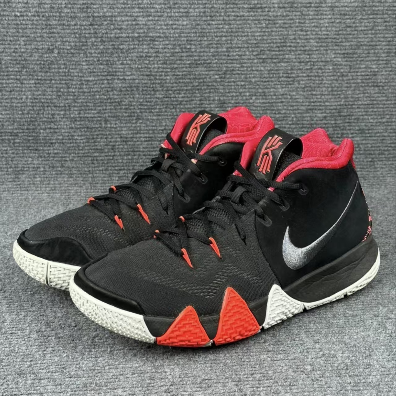 Nike Kyrie 4 