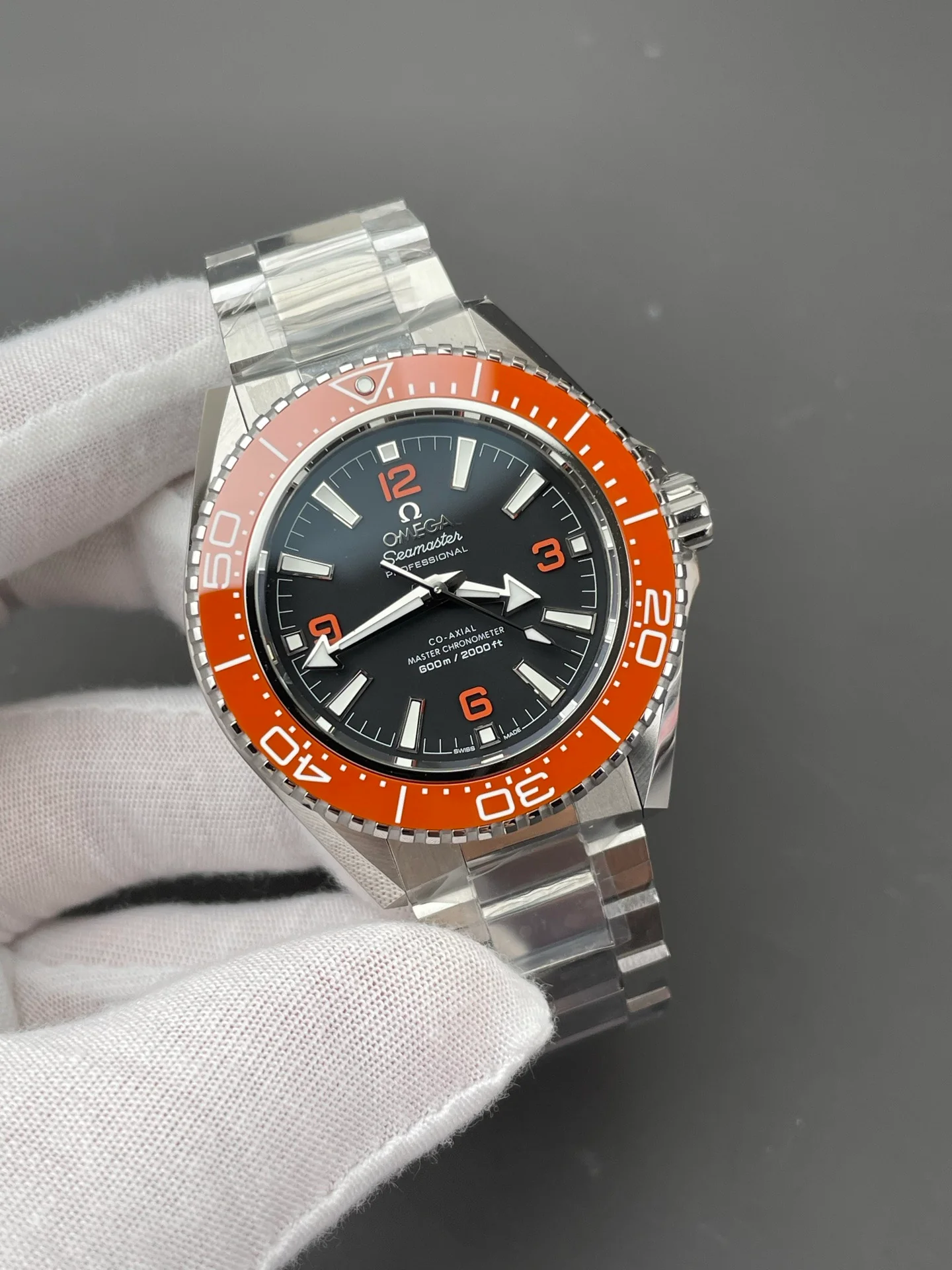 Omega Seamaster Ocean Universe 600M