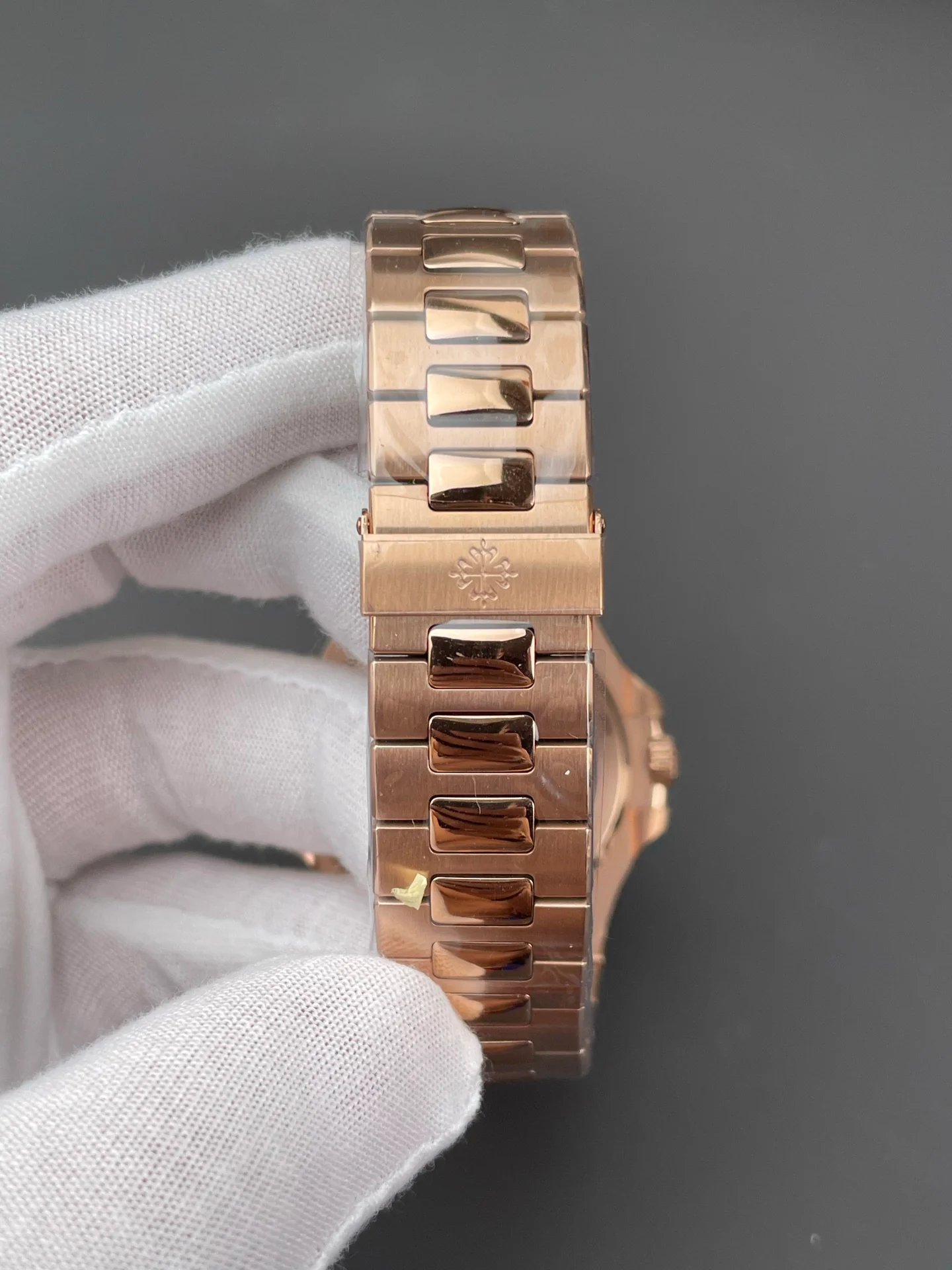 Rose Gold Nautilus 5711 Brown Dial