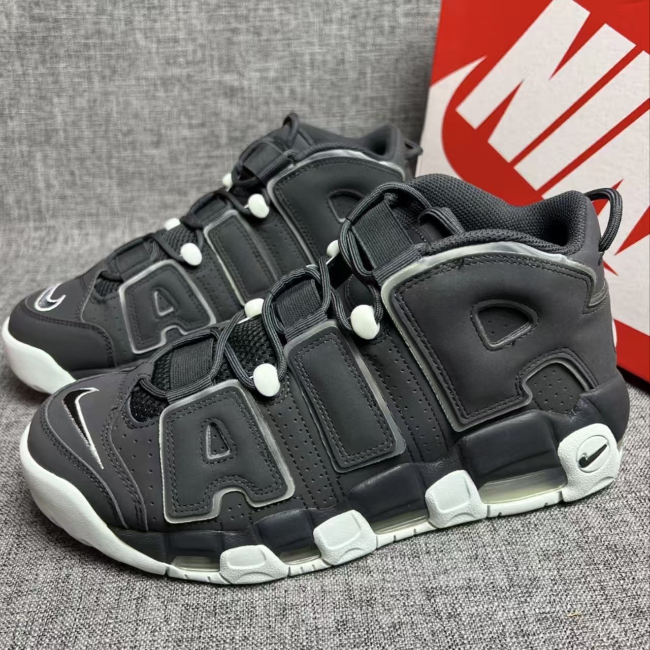 Nike Air More Uptempo Dark Grey