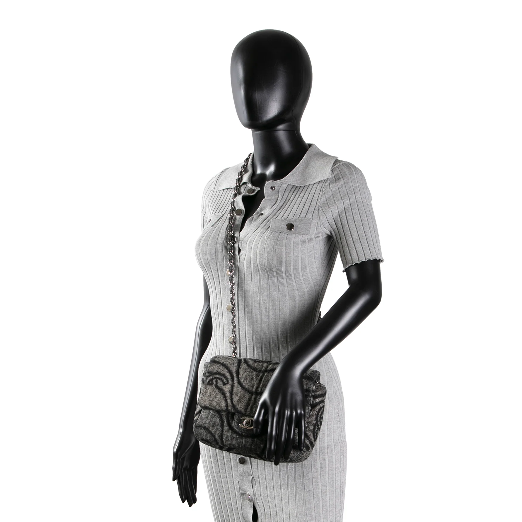 CHANEL CC Denim Wave Flap Bag - Gray