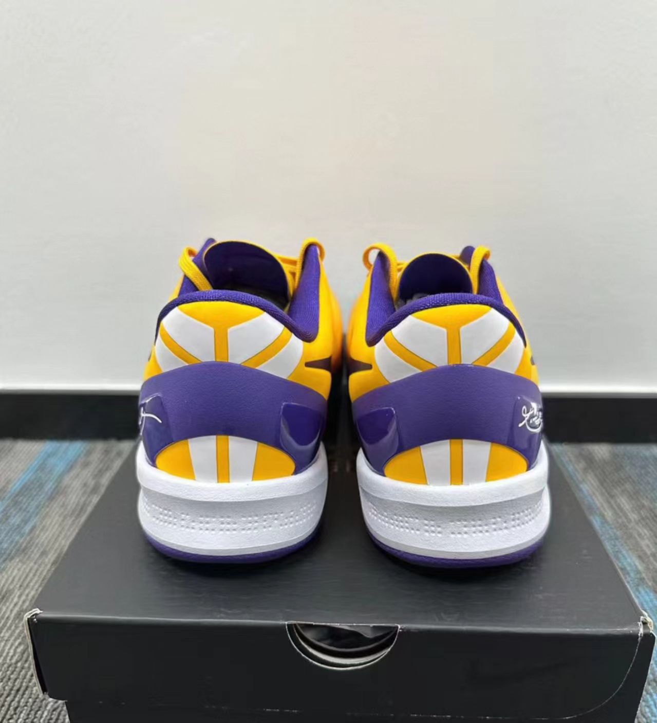 Nike Kobe 8 Protro "LSU Tigers" PE