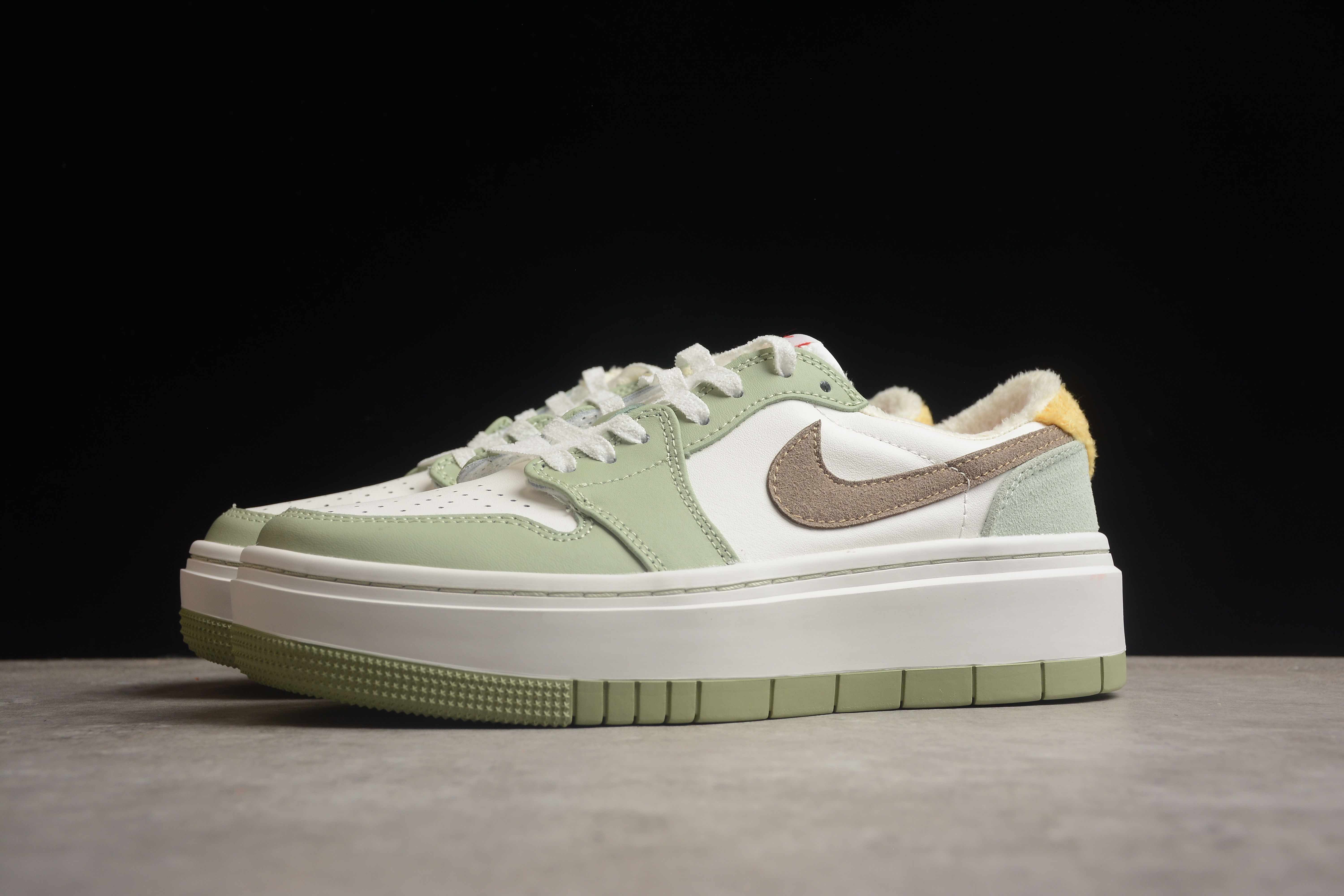 Air Jordan 1 Elevate Low SE Wolf Grey FD4326-121