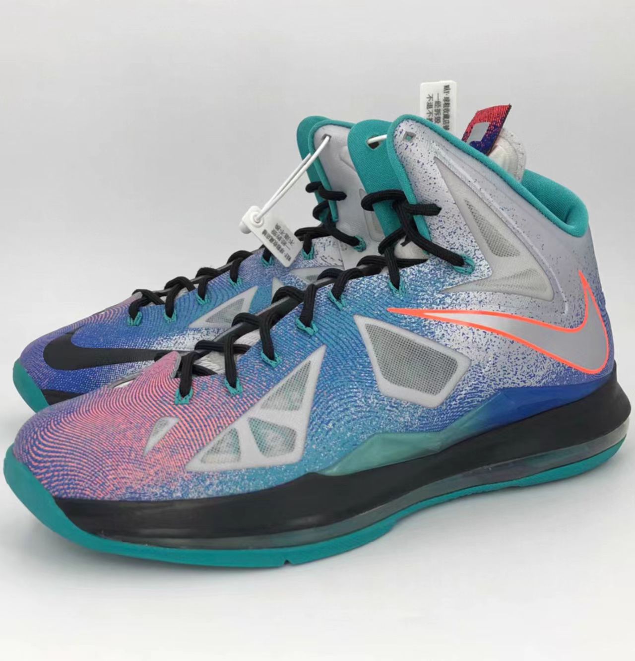 Nike LeBron 10 