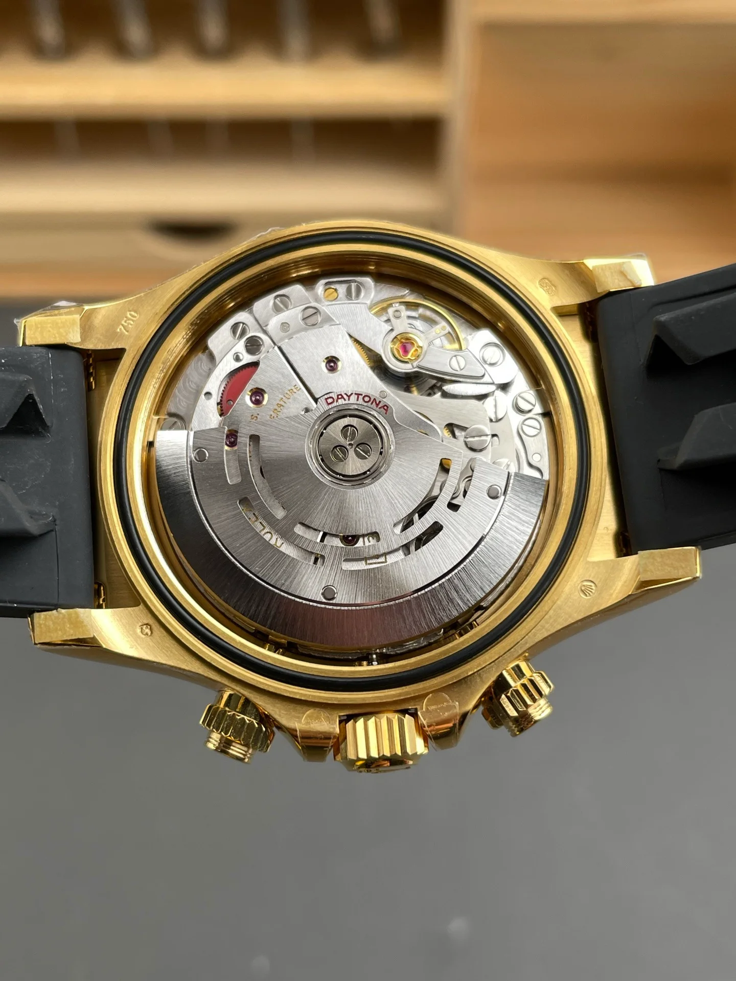 Gold Rubber Daytona M126518LN-0012