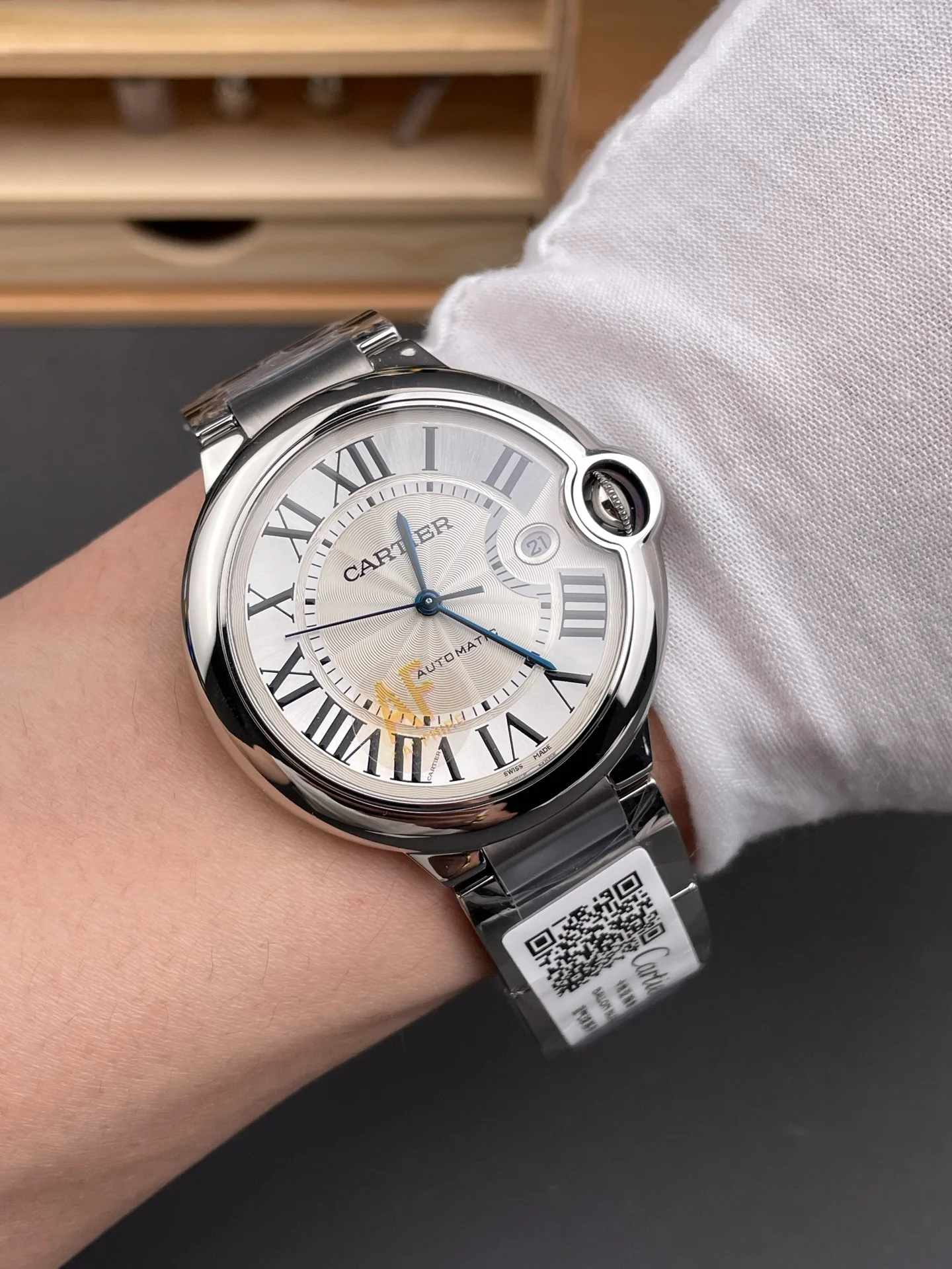 Ballon Bleu Blued Hands White Dial
