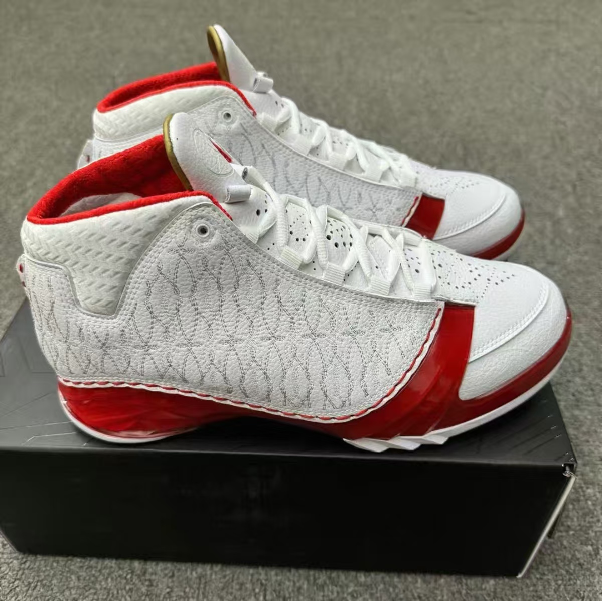 Air Jordan 23 "Chicago Home"