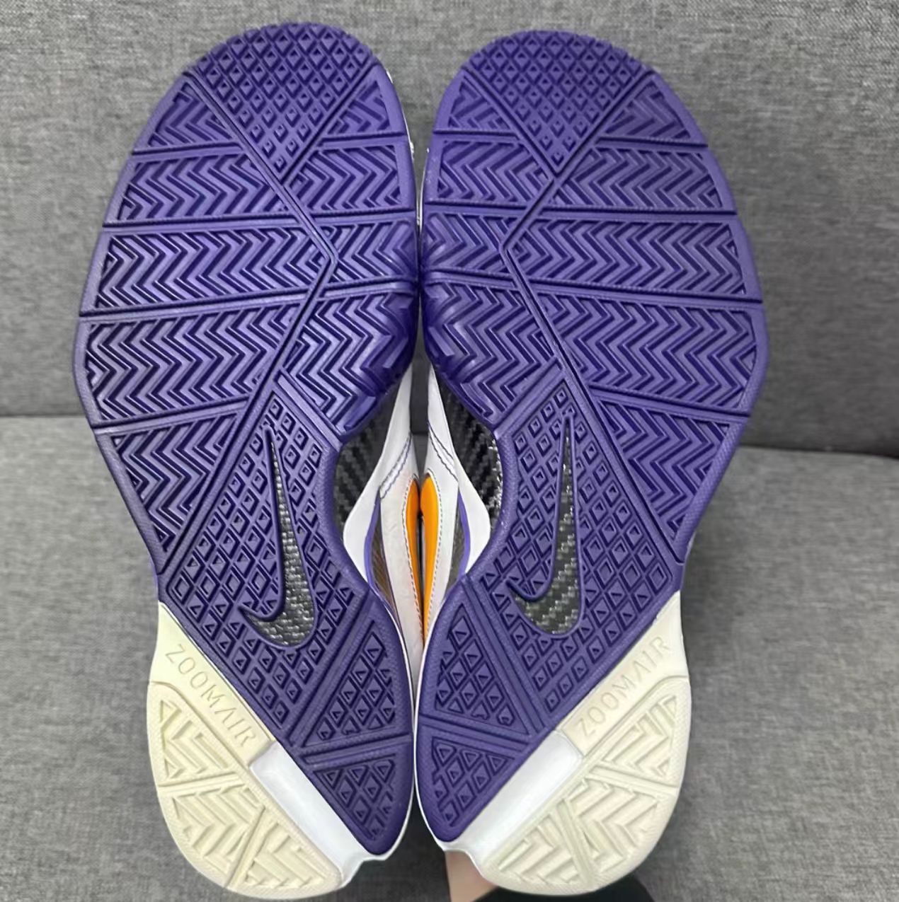 Nike Zoom Kobe 1 Protro "81 Points"