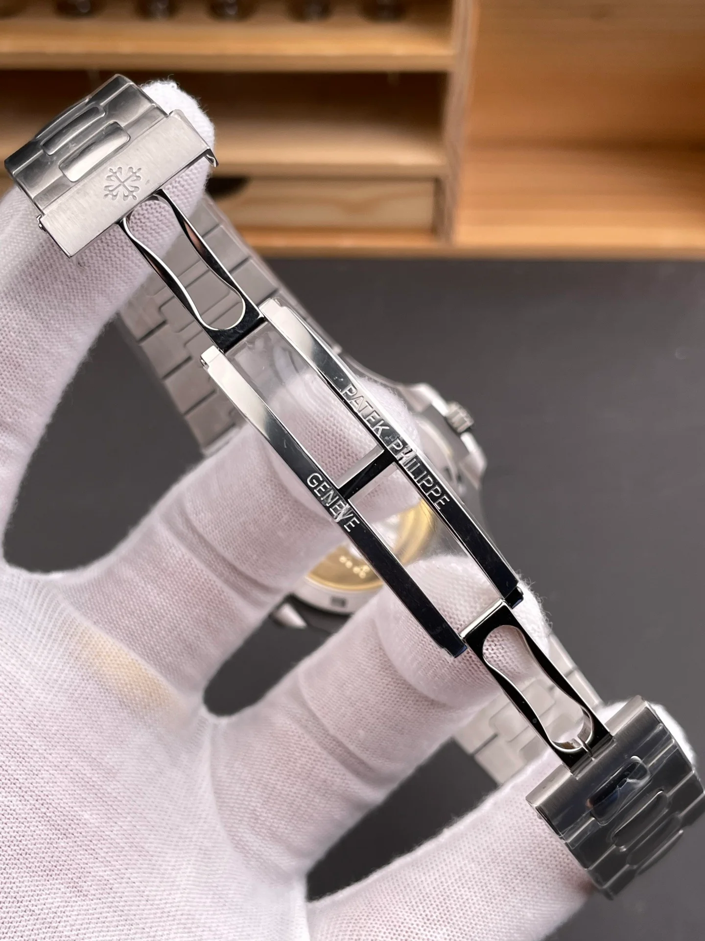 Nautilus 5711 White Dial