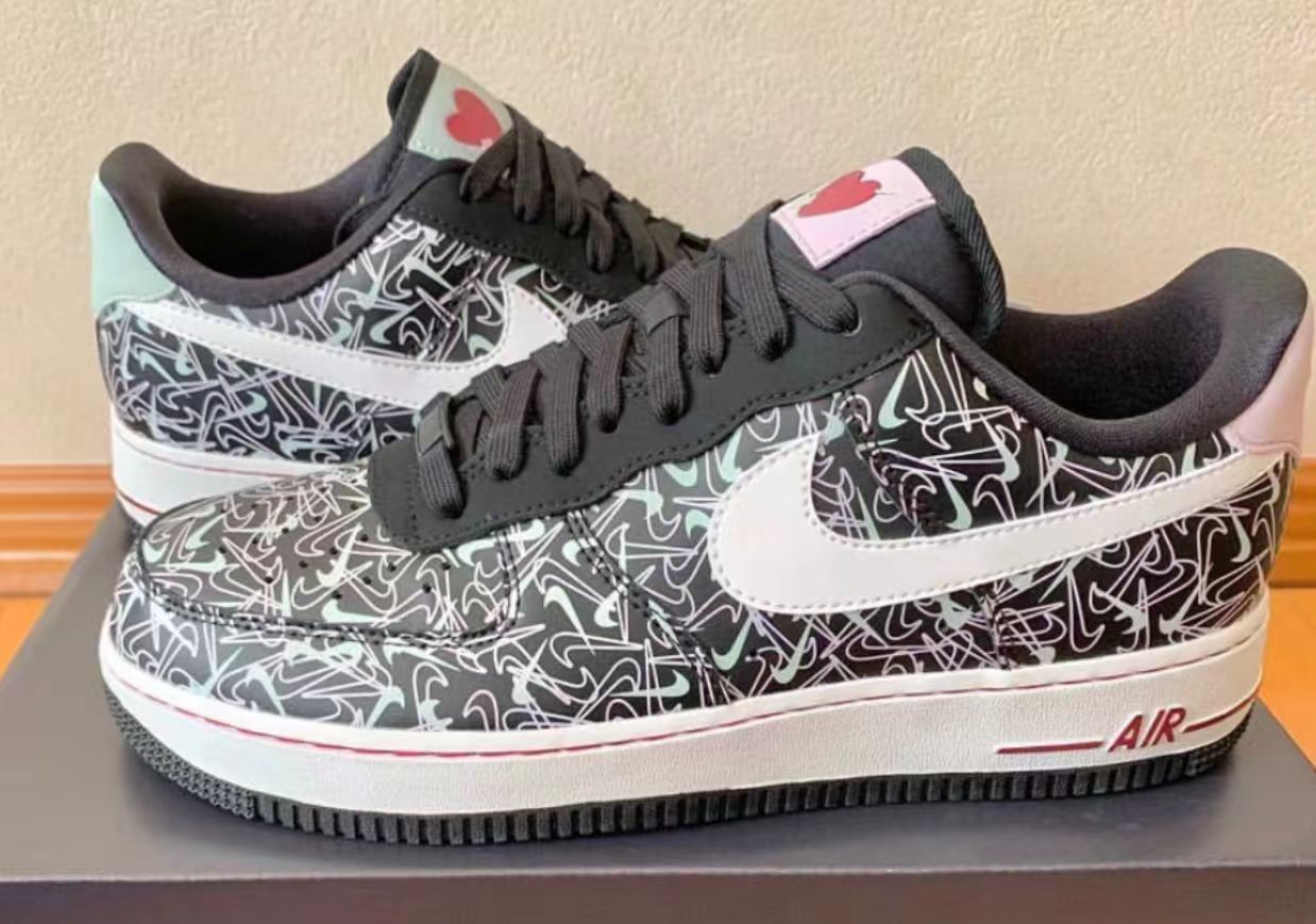 Nike Air Force 1 