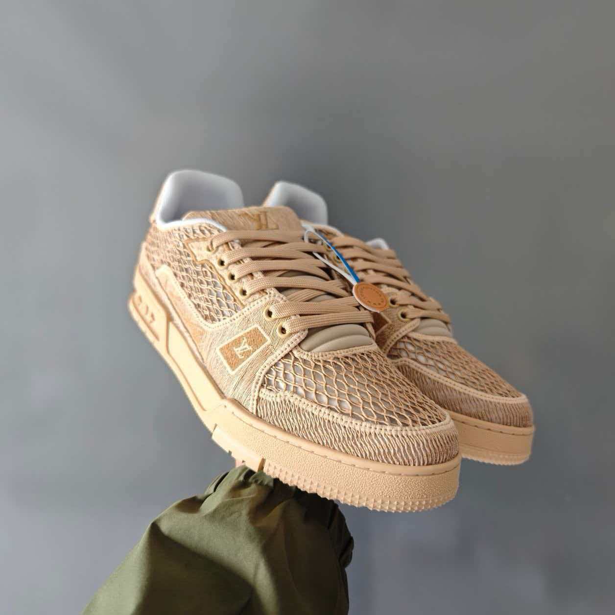 LV Trainer 