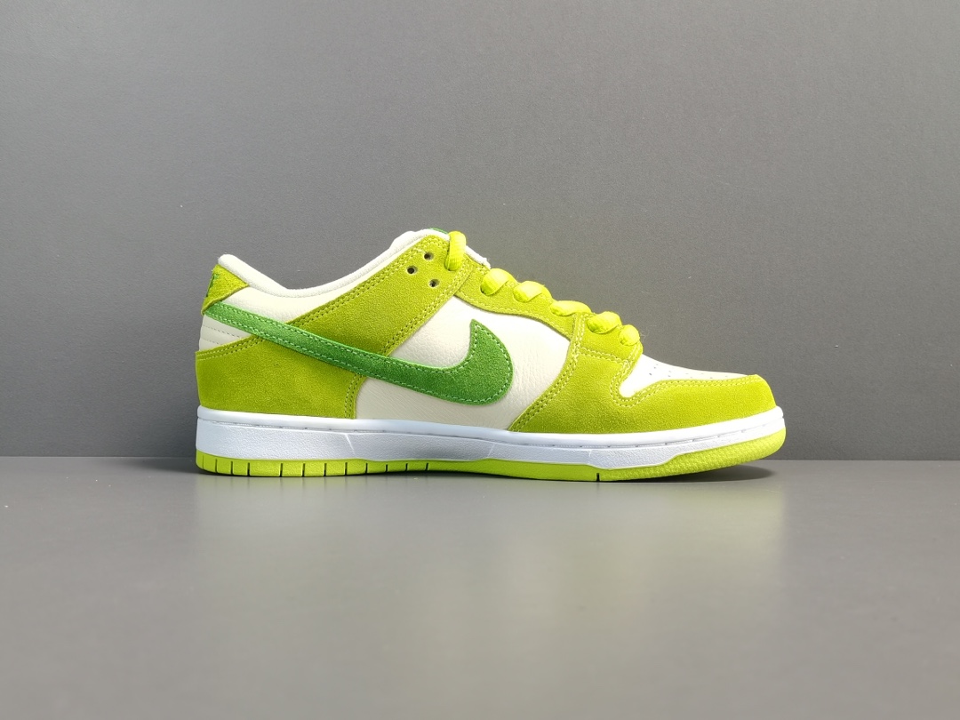 PK NIKE SB DUNK LOW “GREEN APPLE” DM0807-300