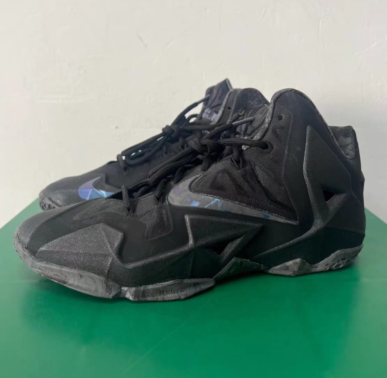Nike LeBron XI 