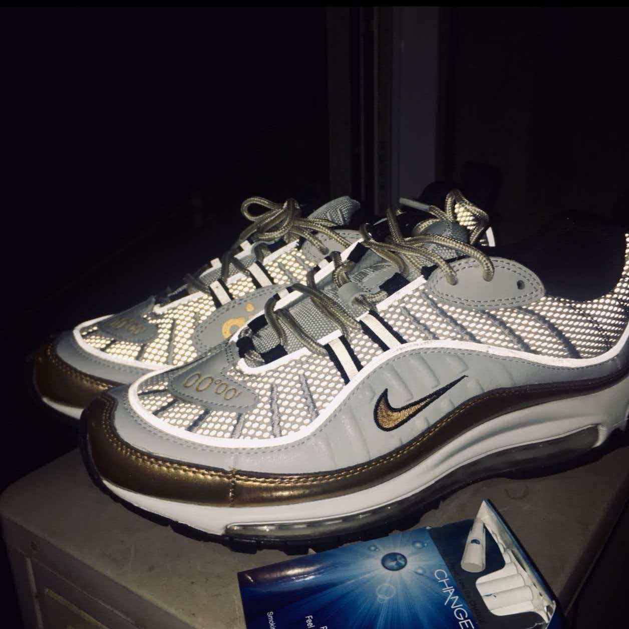 Nike Air Max 98 